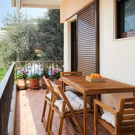Apartment Katsambas - Cozy Retro-luxury With Balcony